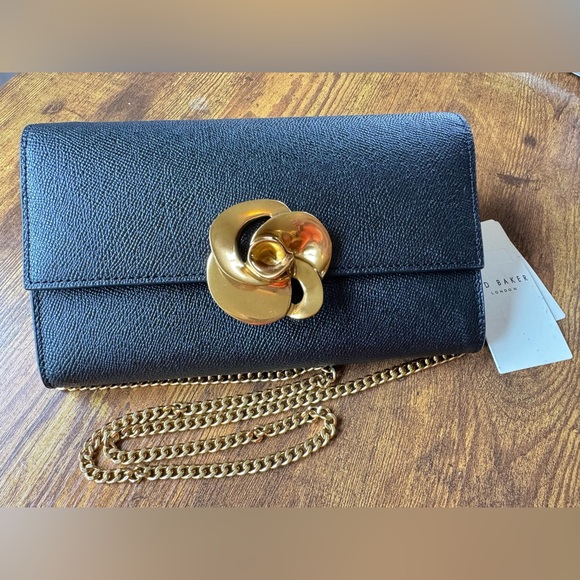Ted Baker London Kira Rose Clutch Black Leather NEW - Picture 1 of 9